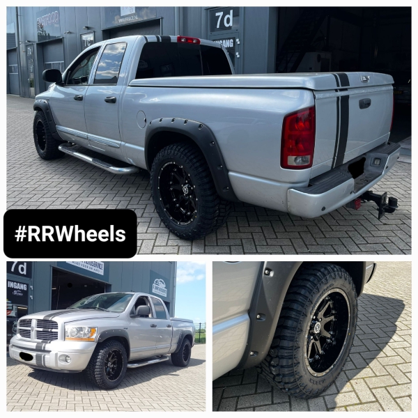 Deze Dodge Ram uit 2002 hebben wij voorzien van nieuwe 20 inch Lonestar Offroad Bandit velgen in 10J ET-25 5x139.7 inclusief nieuwe Radar Renegade R/T+ banden in 305 55 20! Geweldig looks voor deze Truck, tevens een set wide fenders gemonteerd! 