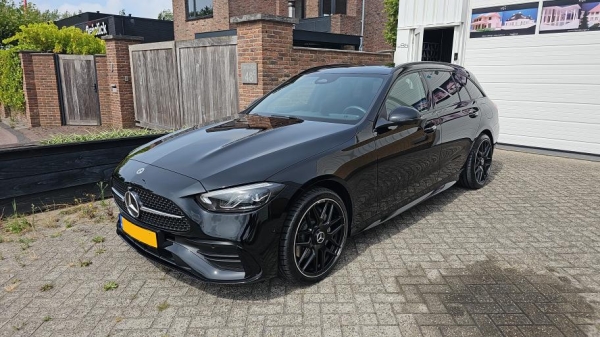 Mercedes C Estate voorzien van nieuwe 19 inch 8.5J ET38 + 9.5J ET43 5x112 JF Luxury - AMG Design M933 Matt Black Machined Lip - 