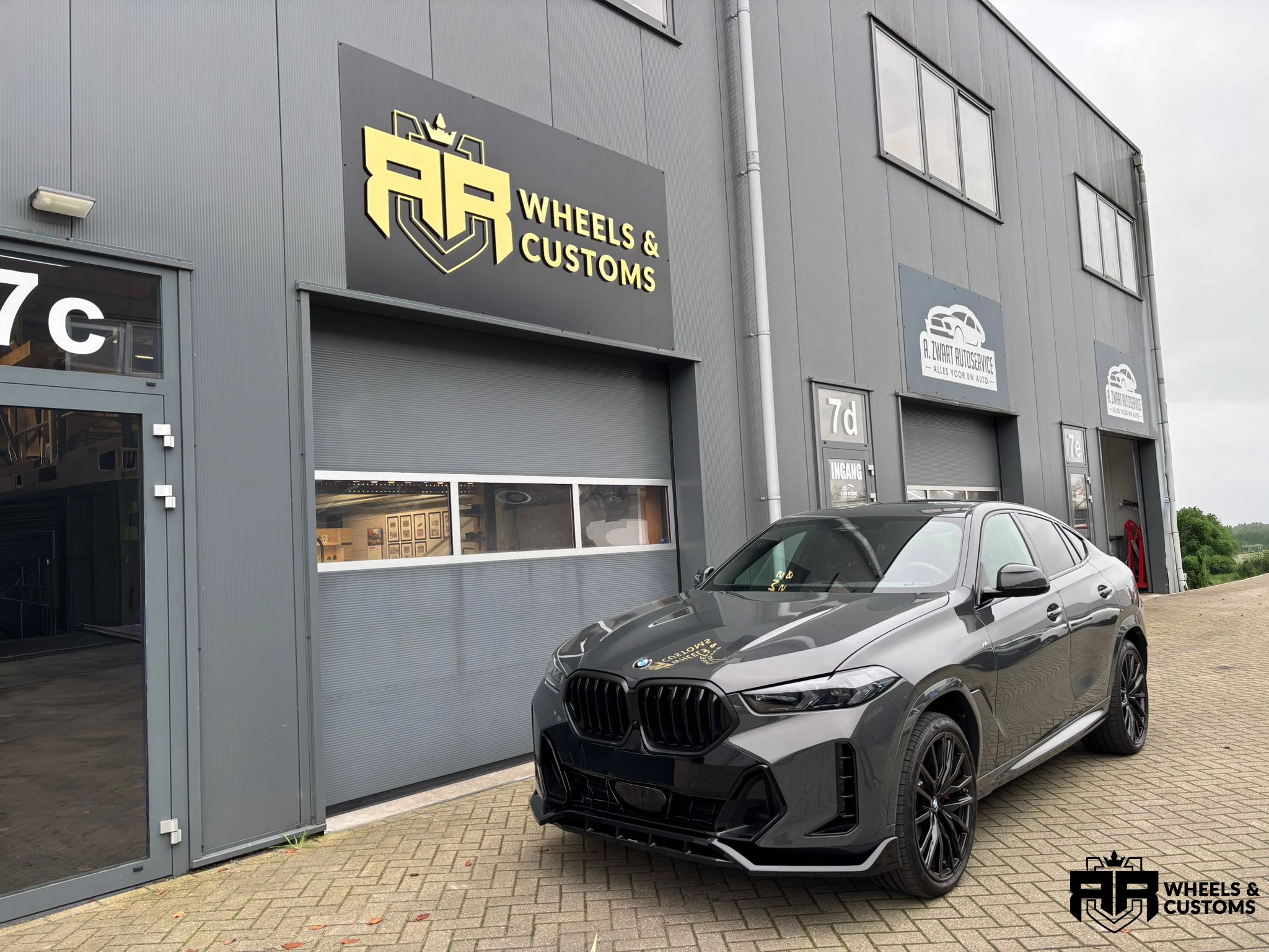 BMW X6 - Maxton Design bumperlip