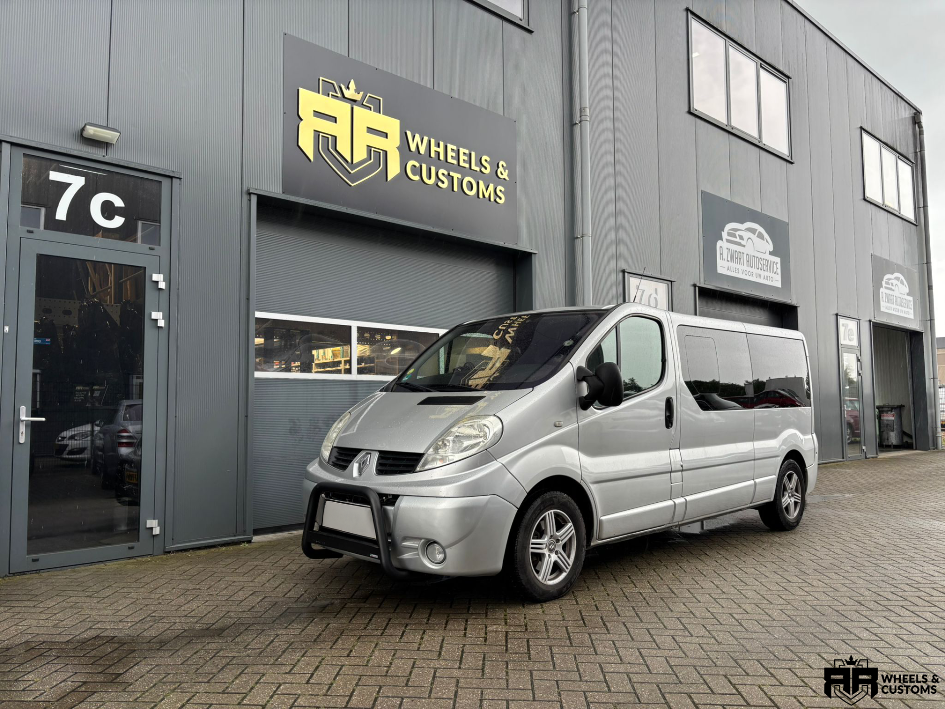 Renault Trafic voorzien van Misotunida Bullbar