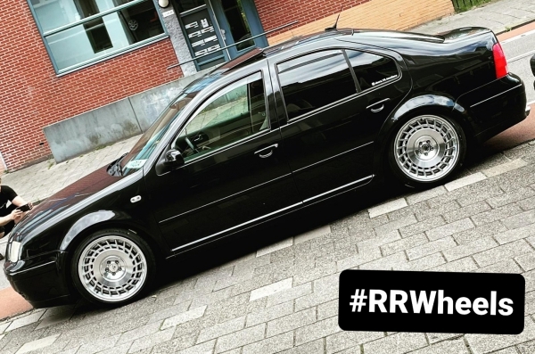 Volkswagen Bora - 18 inch Forzza Limit - 5x100 8.5J ET35