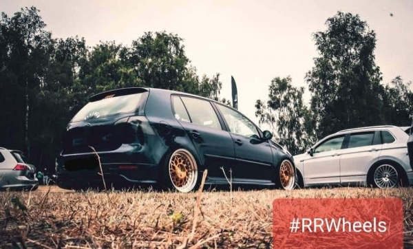 Volkswagen Golf 5 - 18 inch Regen5 - 8.5J ET40 + 9.5J ET42