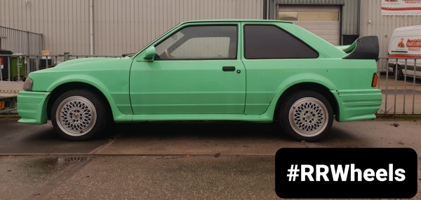 Ford Escort Mk3 Rally Edition 1987 - 15 inch JF Luxury XR1497 Machined Lip Silver - 7.5J ET25